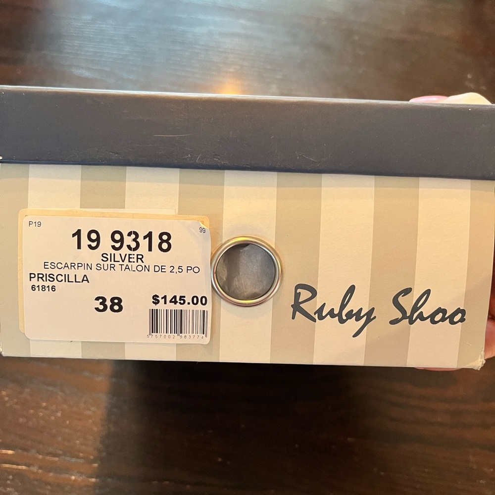 Ruby Shoo - Picture 6 of 8